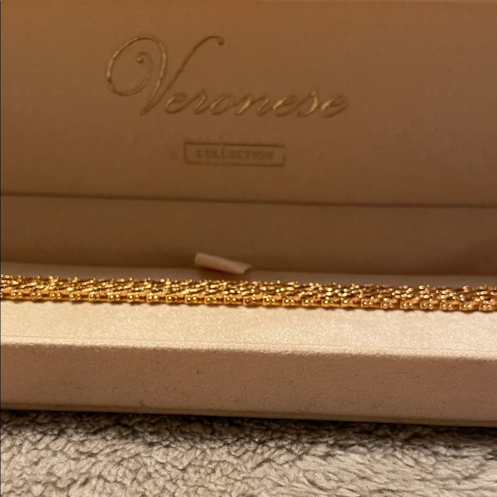 Veronese Gold Bracelet for Women